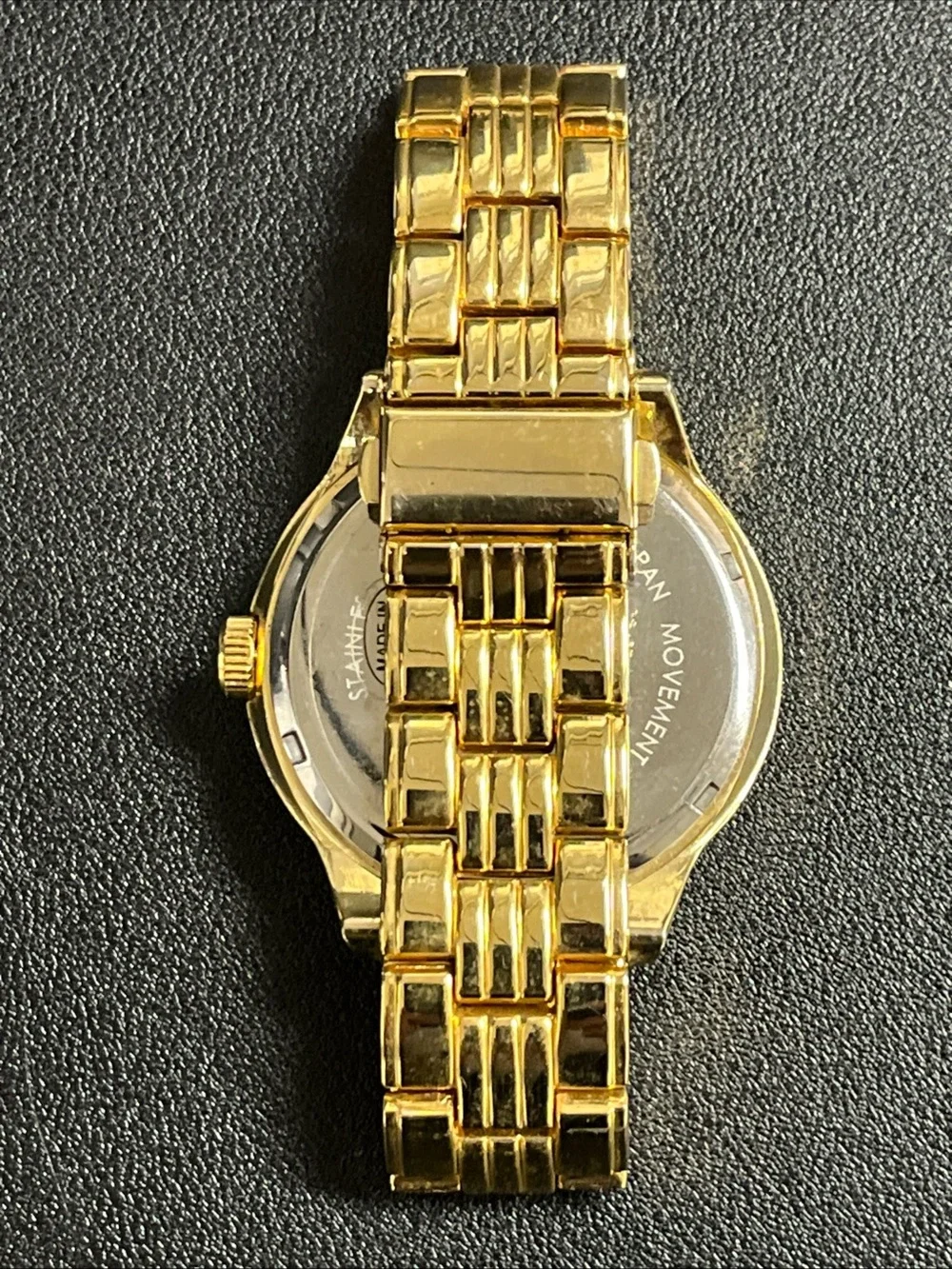 U.S. Polo Assn. Gold Tone Men's Bracelet Watch with Silver Dial. Has new battery